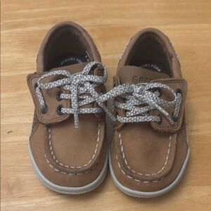 Never Worn-Sperry Brown Moccasins with Classic Stitching